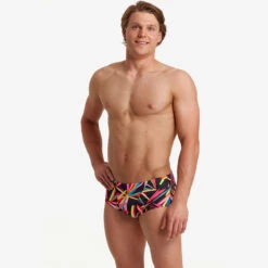 Funky Trunks - Black Blades - Mens Classic Trunks 8 Funky Trunks - Black Blades - Mens Classic Trunks -Funky Trunks funky trunks black blades mens classic trunks 4