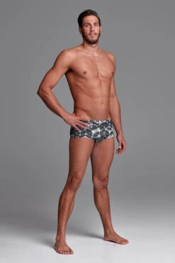 Funky Trunks - Black Hole - Mens Plain Front Trunks -Funky Trunks funky trunks black hole mens plain front trunks 4