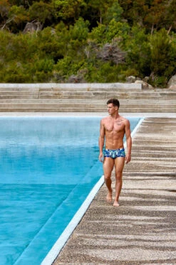 Funky Trunks - Sea Wolf Mens Plain Front Trunks 11 Funky Trunks - Sea Wolf Mens Plain Front Trunks -Funky Trunks funky trunks sea wolf mens plain front trunks 5